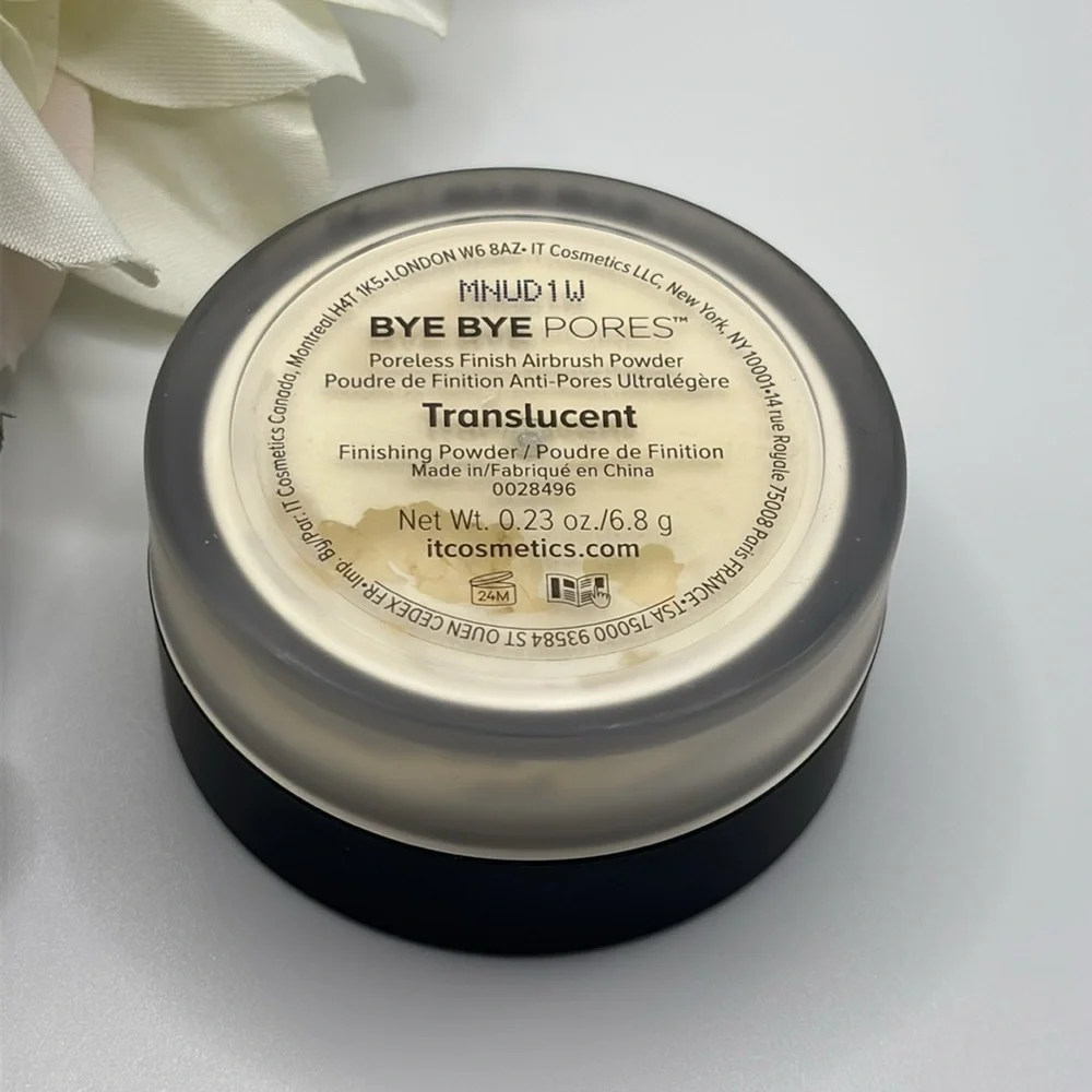 IT Cosmetics Bye Bye Pores Loose Finishing Powder ~ Translucent